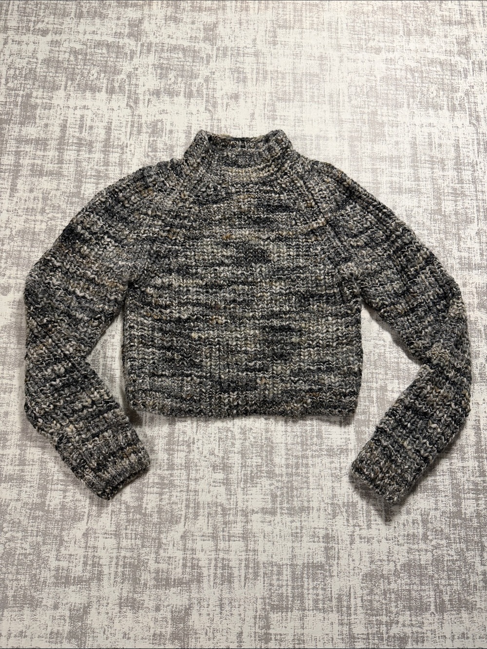 Y2K Aritzia Wilfred Cropped Marled Gray Turtleneck Knit Sweater Size M, 17x16.5